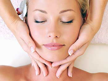 Скульптурный массаж лица